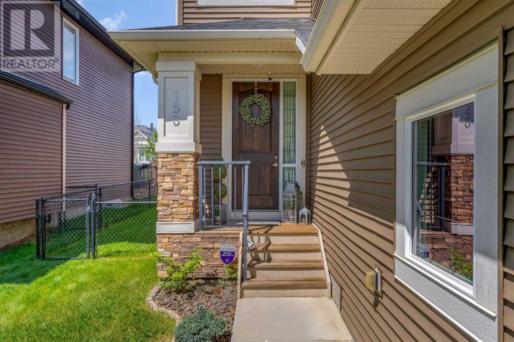 153 Kinniburgh Way, Chestermere, Alberta  T1X 0P8 - Photo 2 - A2218162