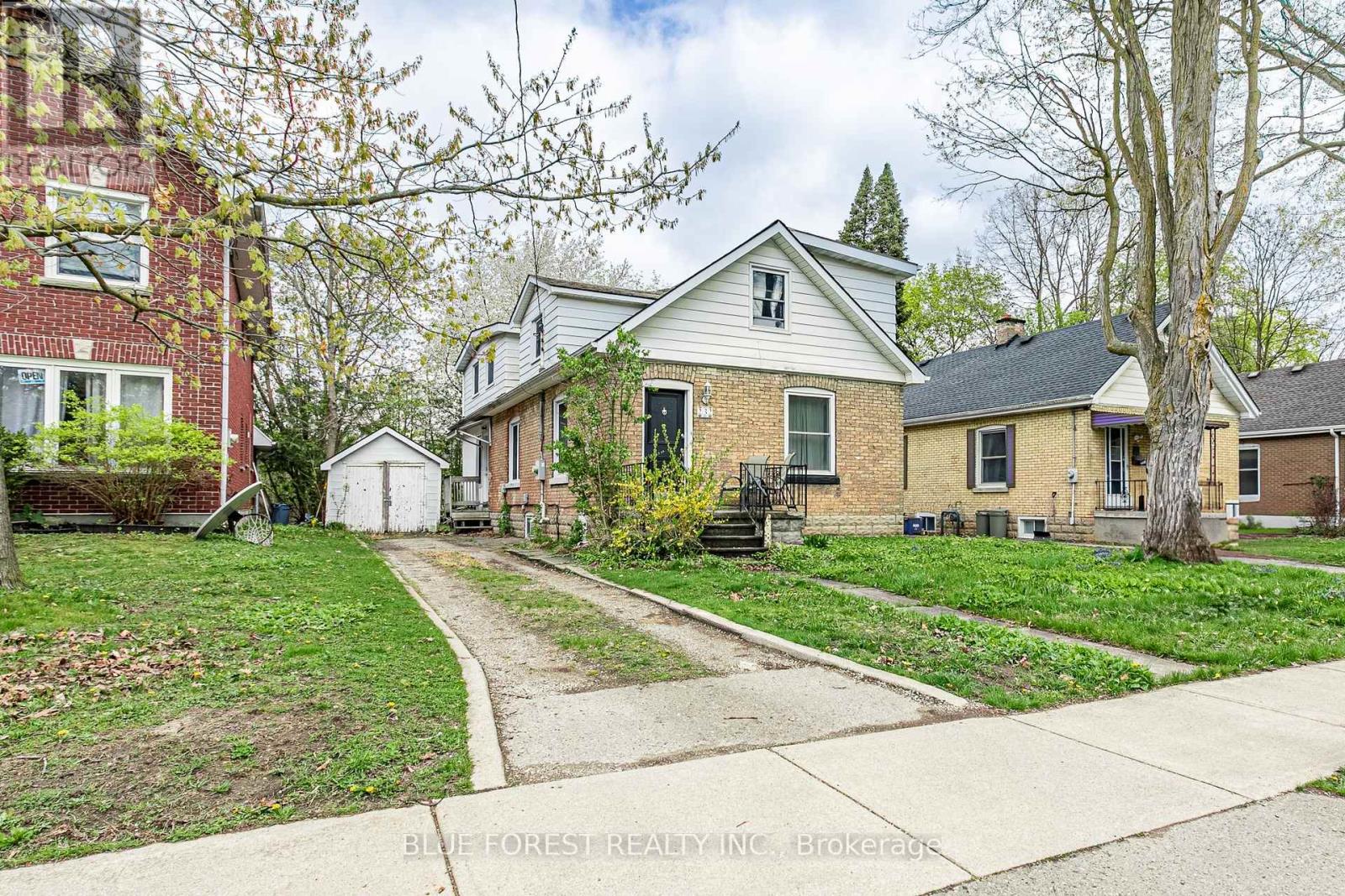 Property at 232 BERNARD AVENUE image 1