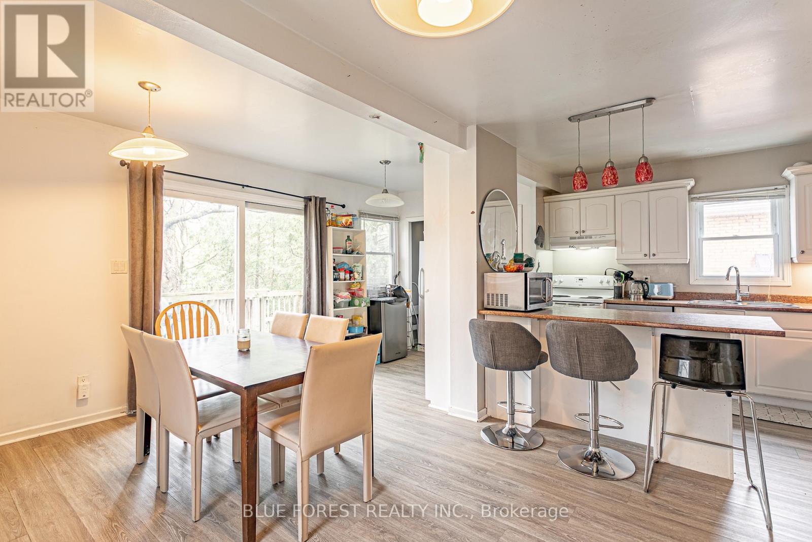 Property at 232 BERNARD AVENUE image 3