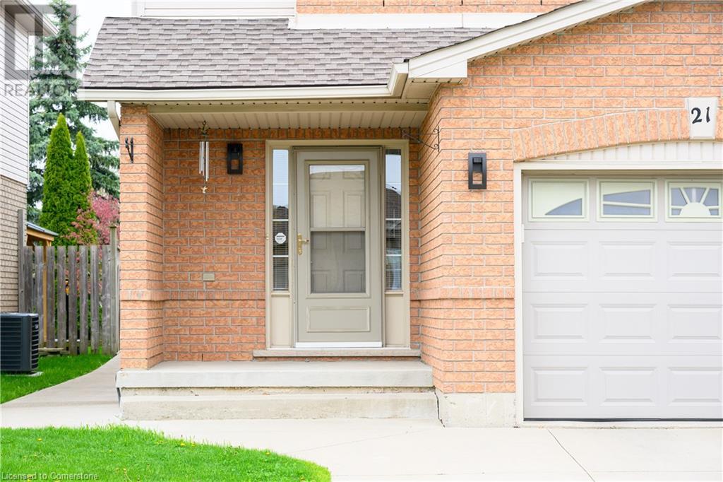 Property at 21 HOLYOAKE Drive image 2