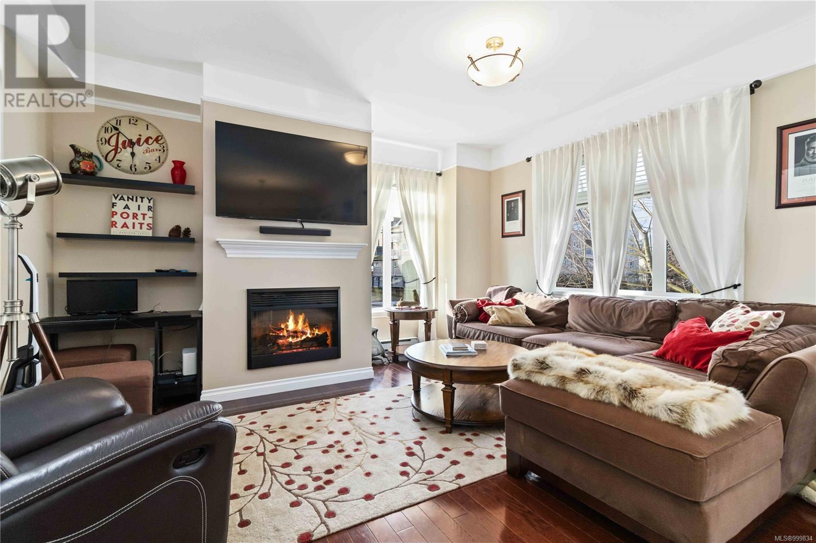Property at 1 920 Caledonia Ave image 1