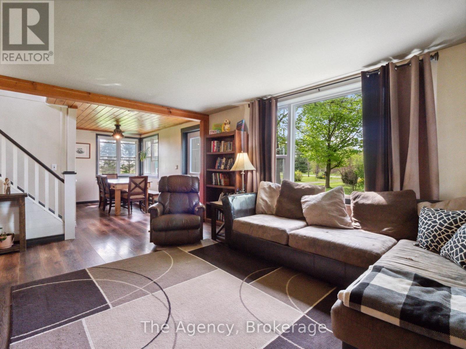 83446 Old River Road W, Wainfleet (Marshville/winger), Ontario  L0R 2J0 - Photo 6 - X12146098