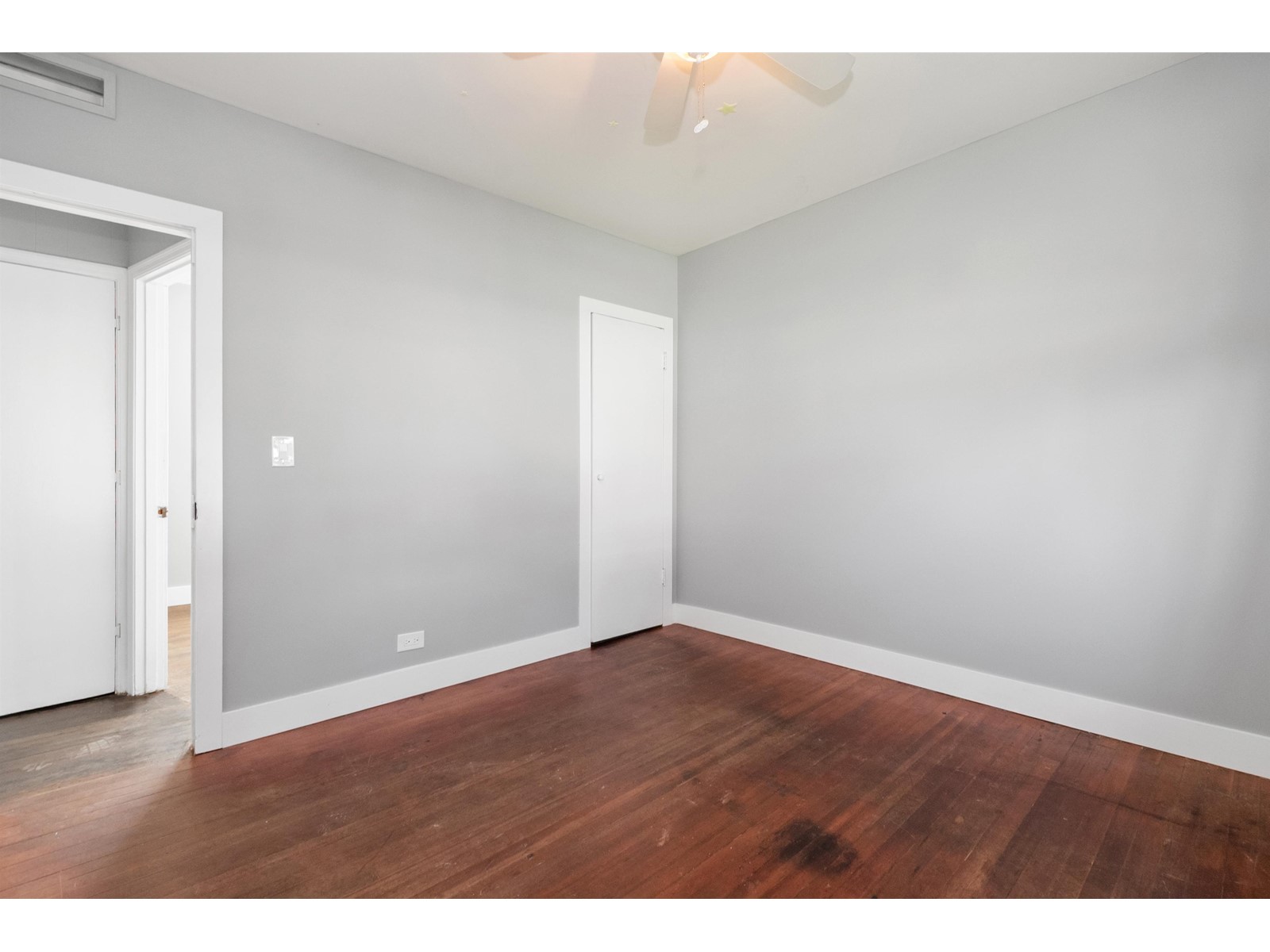 9739 Sidney Street, Chilliwack Proper West, Chilliwack, British Columbia  V2P 4G5 - Photo 8 - R3002517