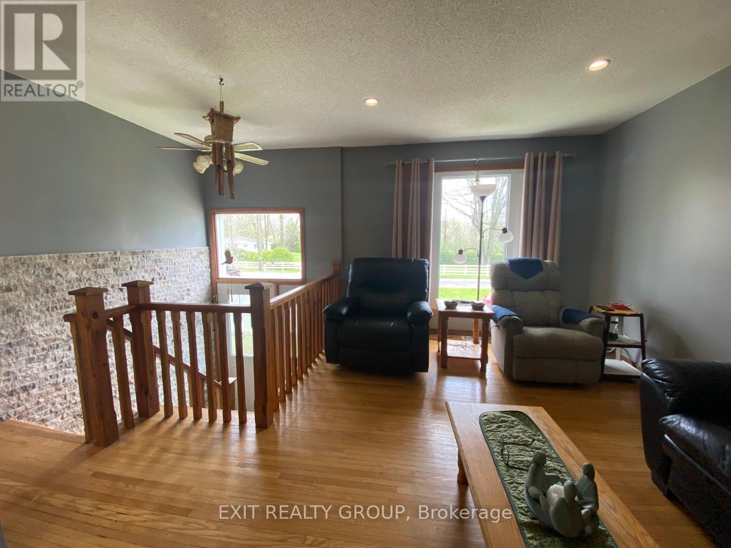 87 Bernard Long Road, Quinte West, Ontario  K8V 5P6 - Photo 21 - X12136223