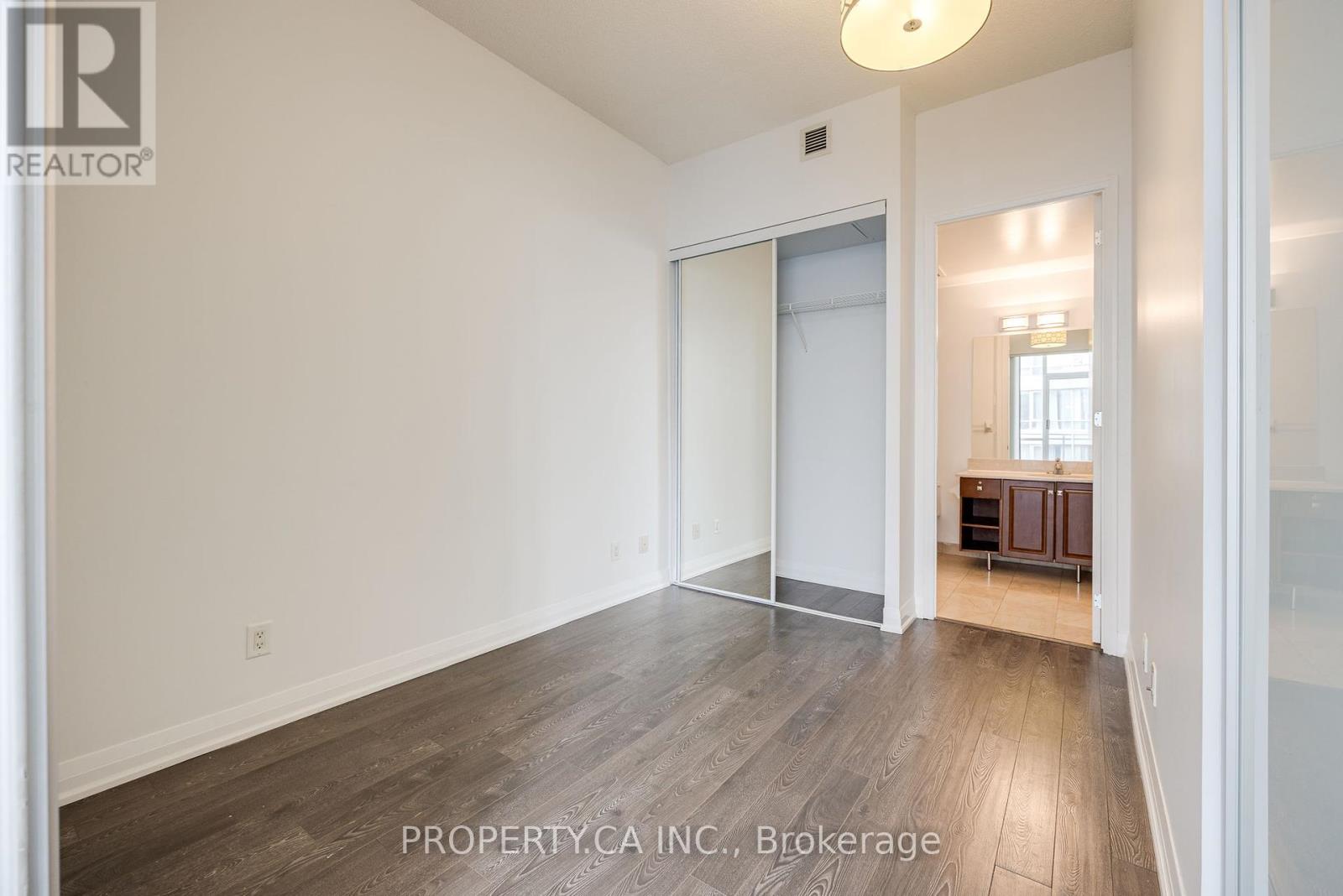Ph2104 - 220 Victoria Street, Toronto, Ontario  M5B 2R6 - Photo 24 - C12146089
