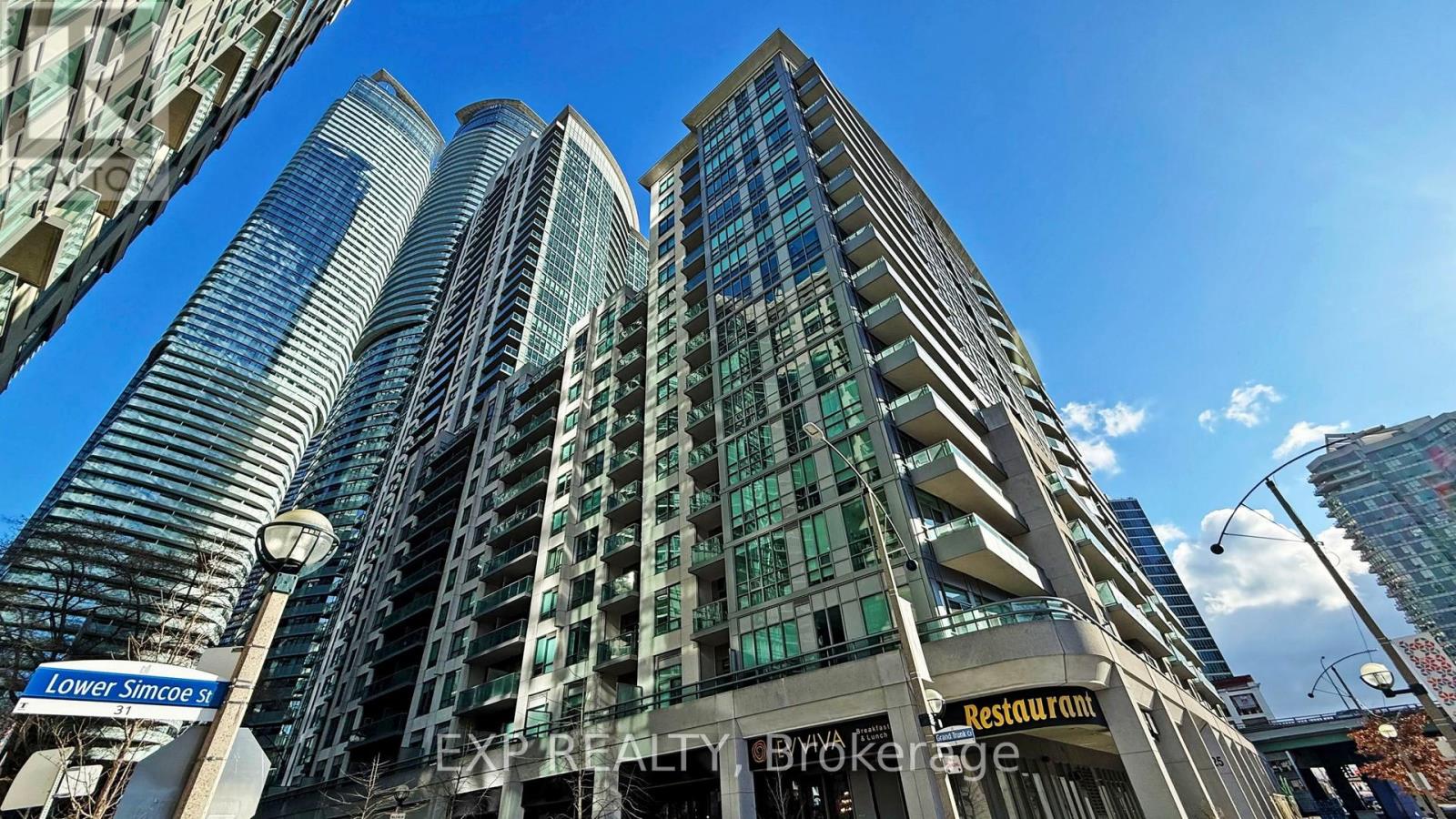 1106 - 25 Lower Simcoe Street, Toronto, Ontario  M5J 3A1 - Photo 2 - C12146091