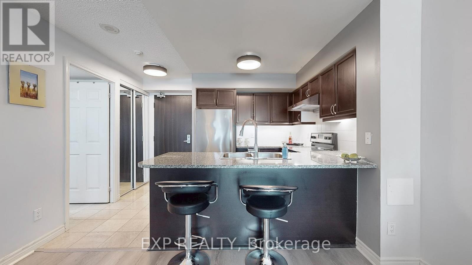 1106 - 25 Lower Simcoe Street, Toronto, Ontario  M5J 3A1 - Photo 9 - C12146091