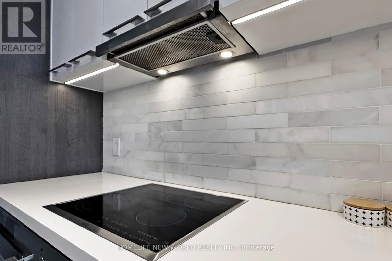 4501 - 488 University Avenue, Toronto, Ontario  M5G 0C1 - Photo 15 - C12146136