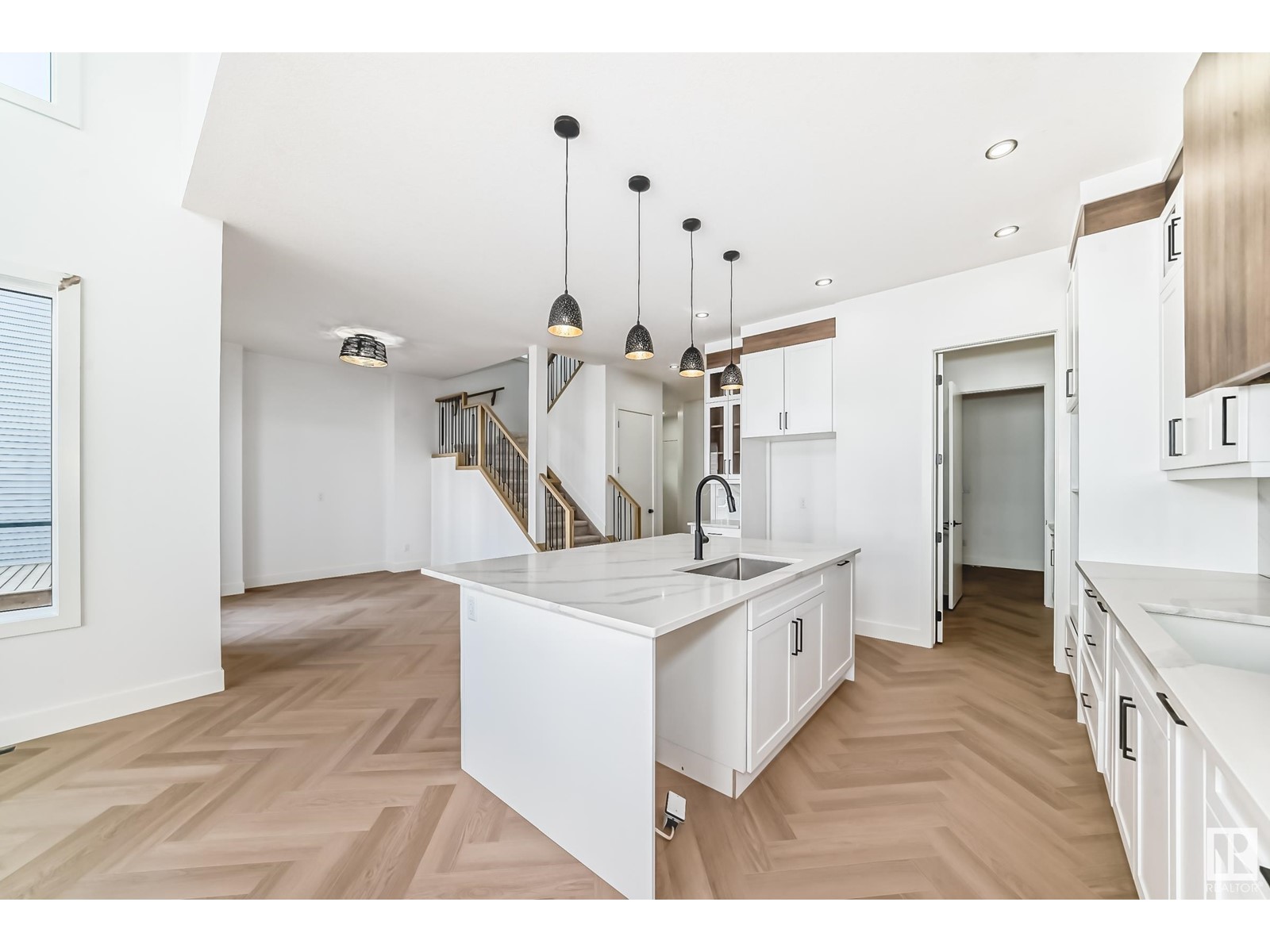 7222 Kiviaq Li Sw, Edmonton, Alberta  T6W 5R3 - Photo 7 - E4436246