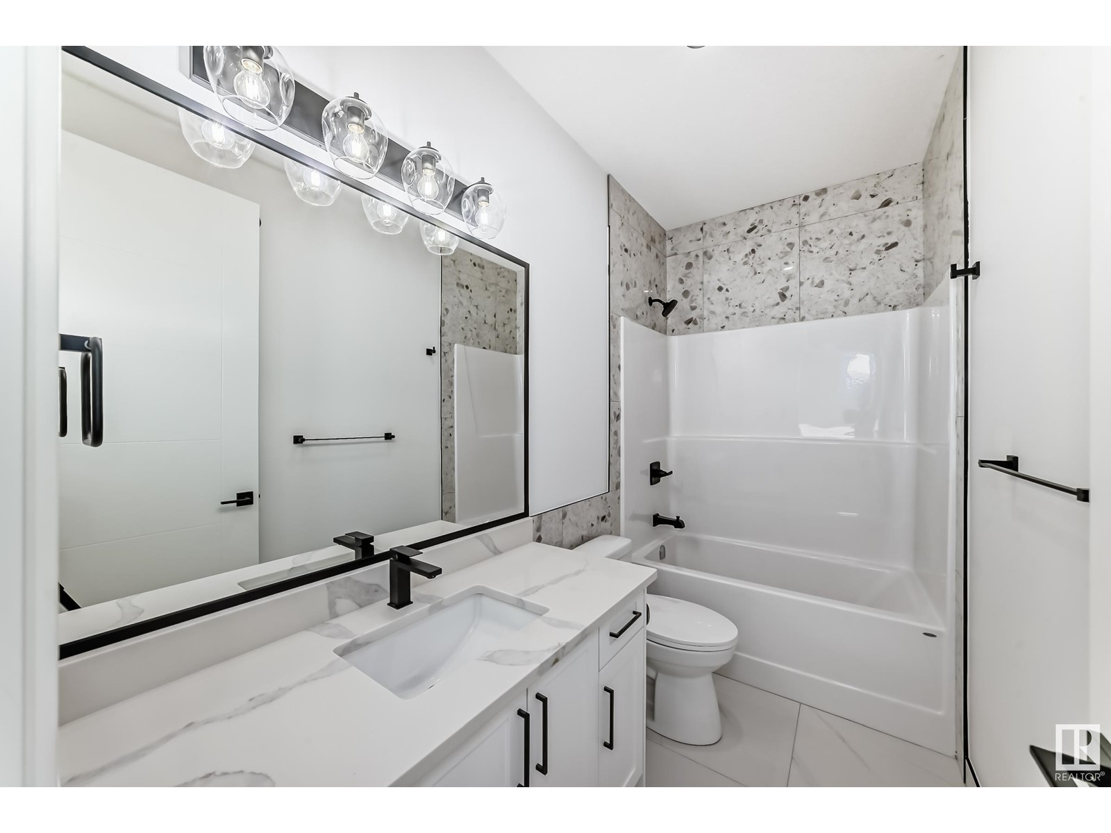 7222 Kiviaq Li Sw, Edmonton, Alberta  T6W 5R3 - Photo 46 - E4436246