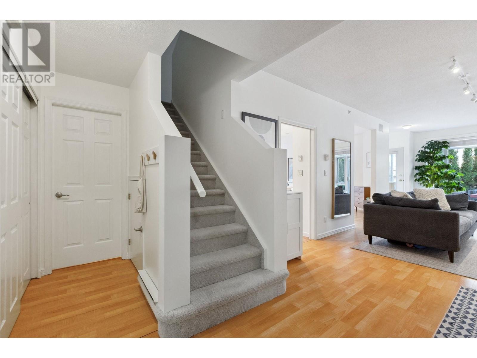 203 3600 Windcrest Drive, North Vancouver, British Columbia  V7G 2S5 - Photo 20 - R3002556