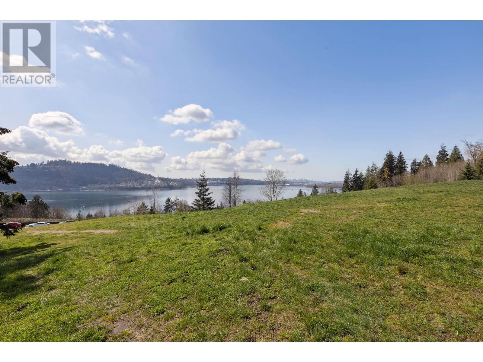 203 3600 Windcrest Drive, North Vancouver, British Columbia  V7G 2S5 - Photo 38 - R3002556