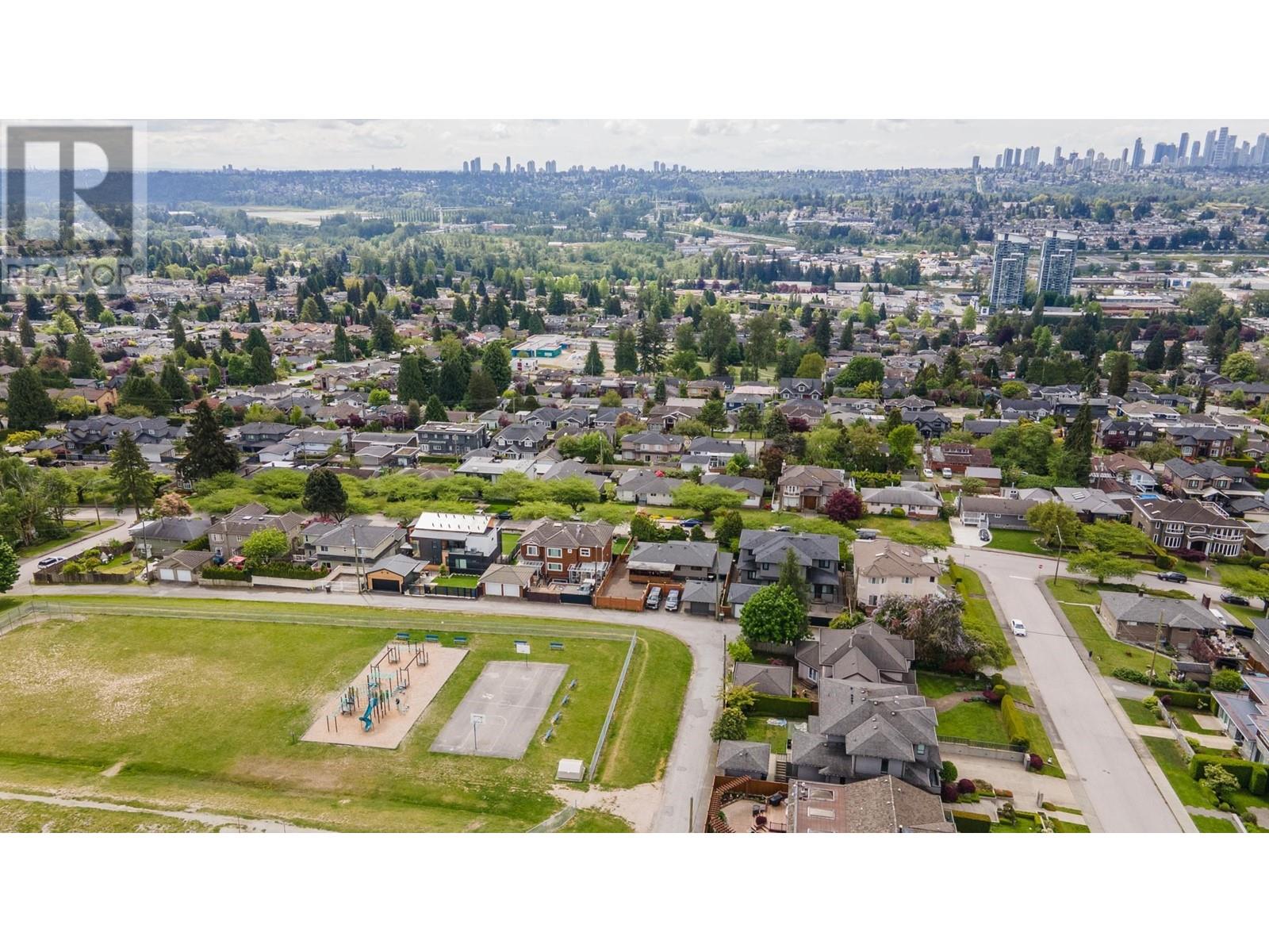 5865 Charles Street, Burnaby, British Columbia  V5B 2G6 - Photo 6 - R3002553