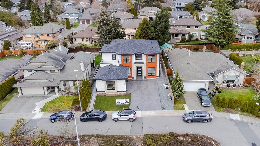 Property at 14963 20 AVENUE image 1