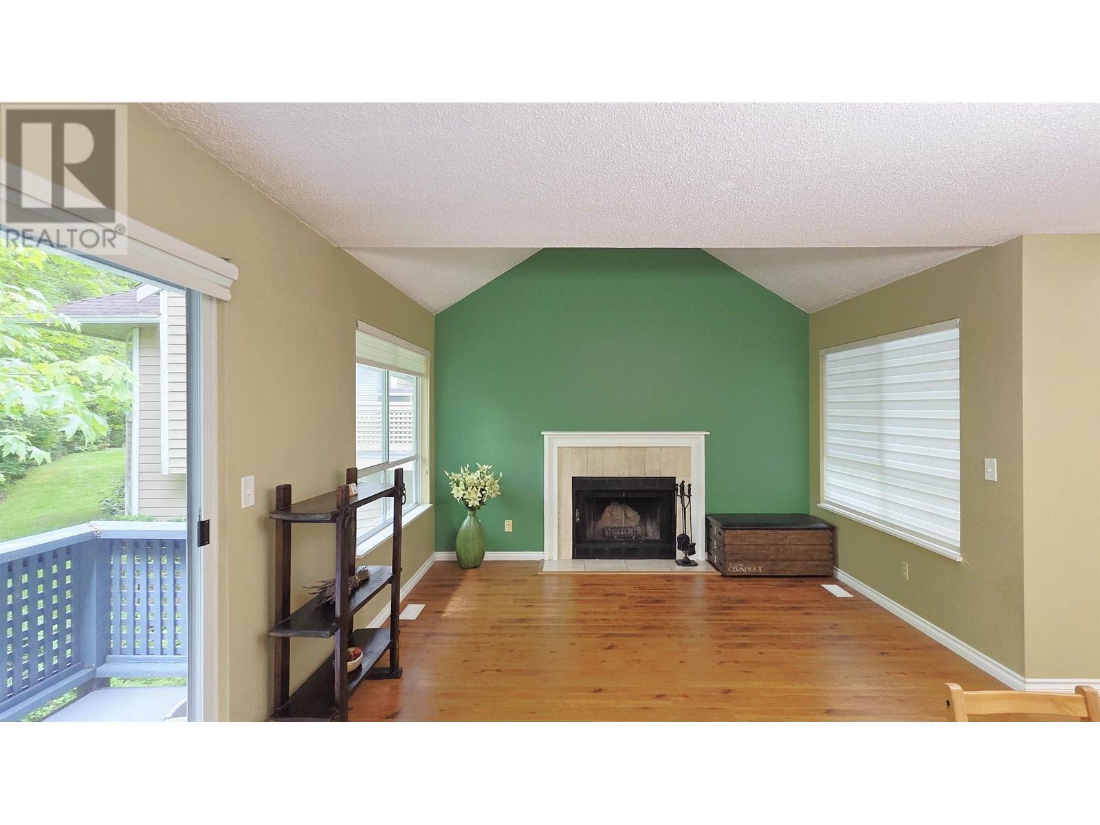 Property at 13 9000 ASH GROVE CRESCENT image 5