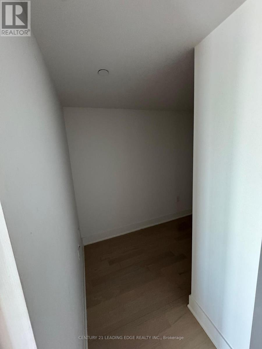 2309 - 955 Bay Street, Toronto, Ontario  M5S 2A2 - Photo 14 - C12138574