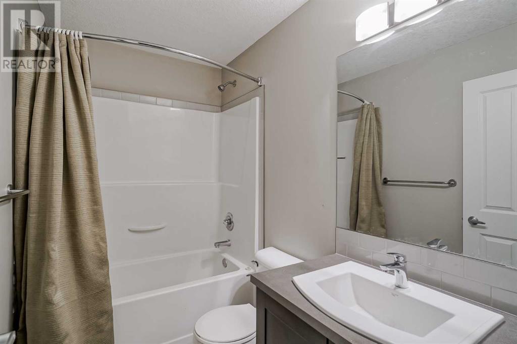 166 Copperpond Villas Se, Calgary, Alberta  T2Z 5B8 - Photo 36 - A2214489