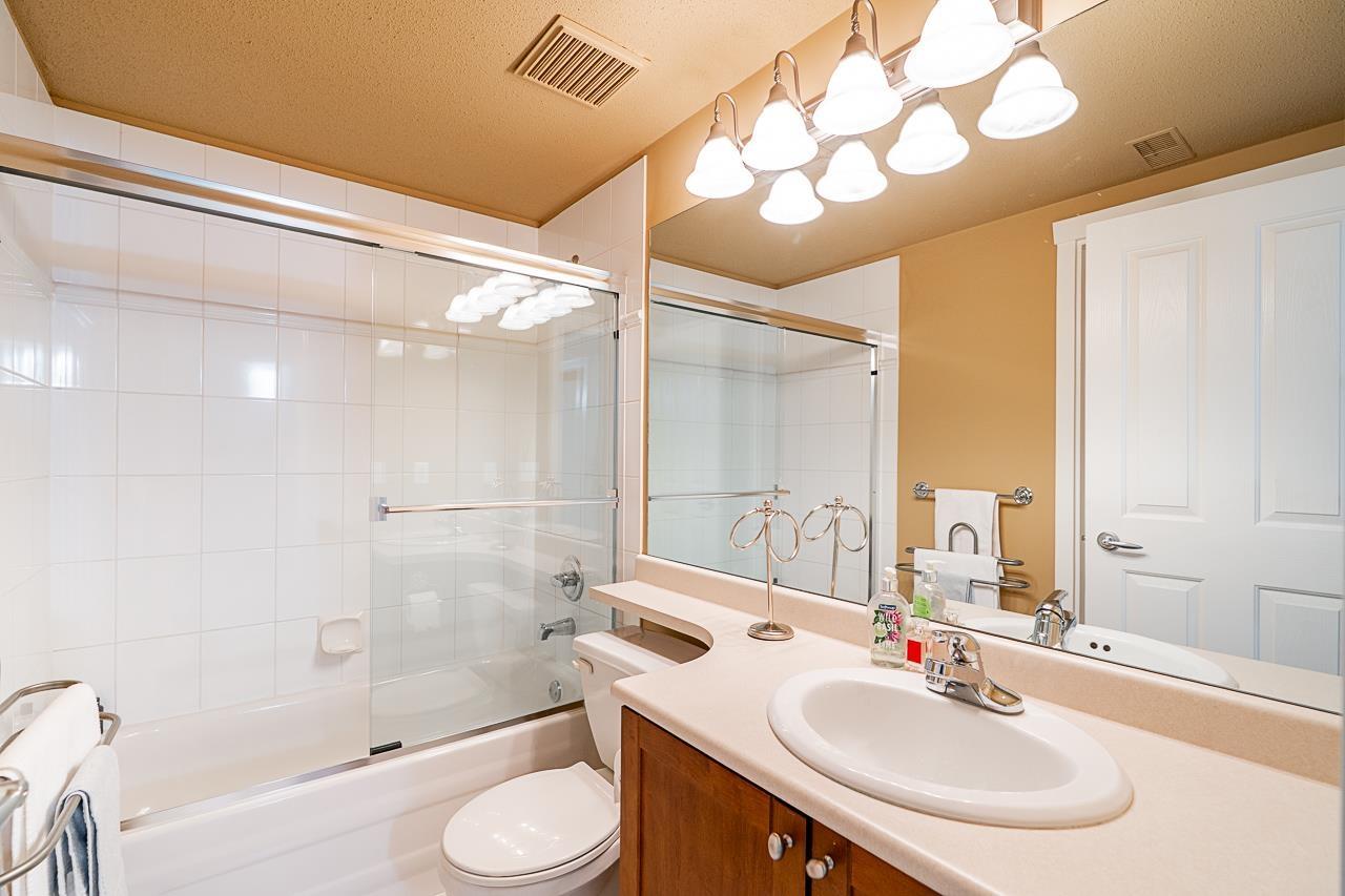 51 15450 Rosemary Heights Crescent, Surrey, British Columbia  V3Z 0K1 - Photo 29 - R3001098