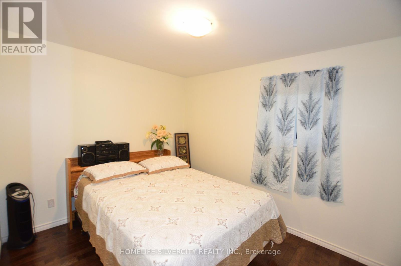 35 Geneva Crescent, Brampton, Ontario  L6S 1K7 - Photo 30 - W12146138