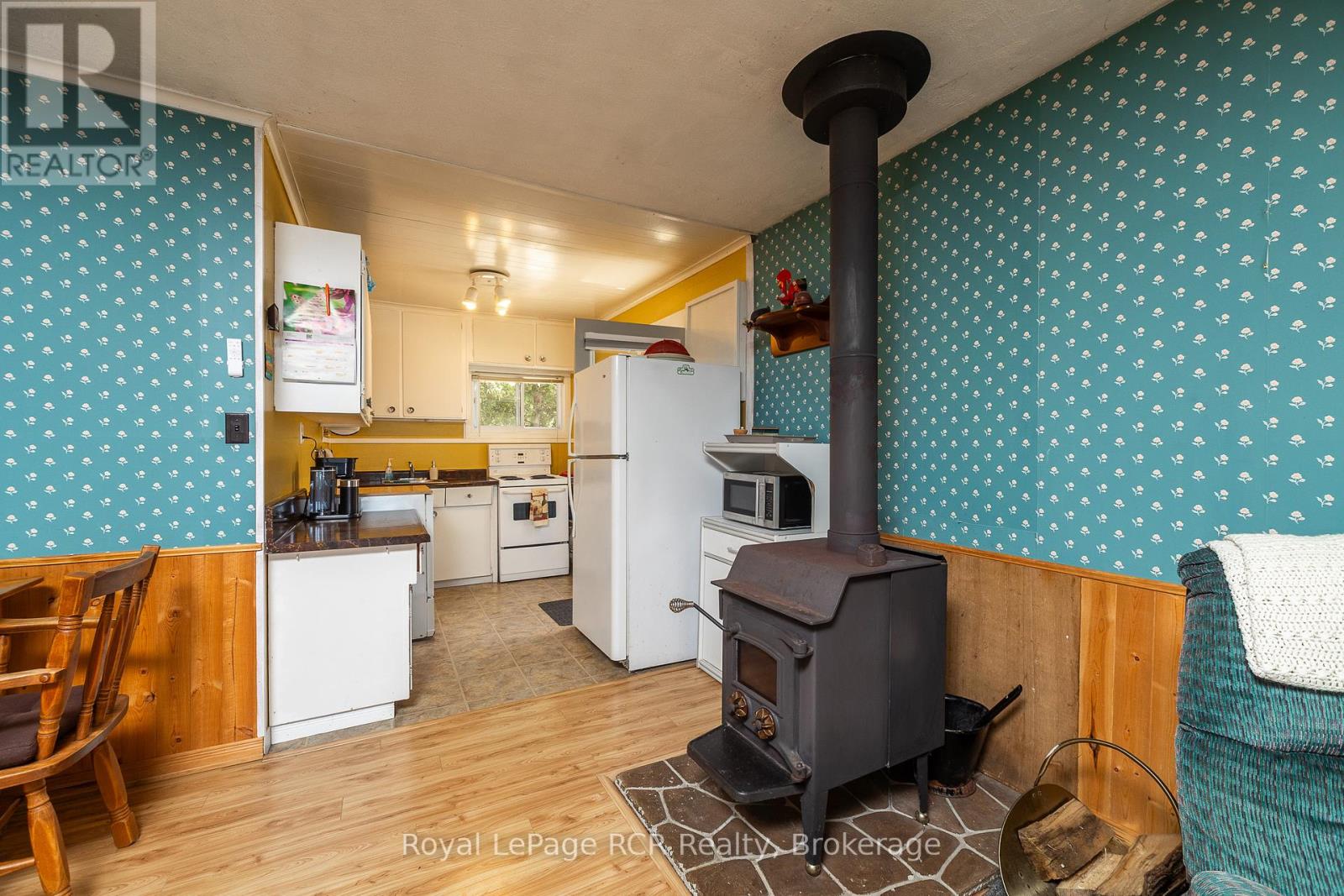917 Bruce Road #13 Road, Native Leased Lands, Ontario  N0H 2L0 - Photo 6 - X12146176