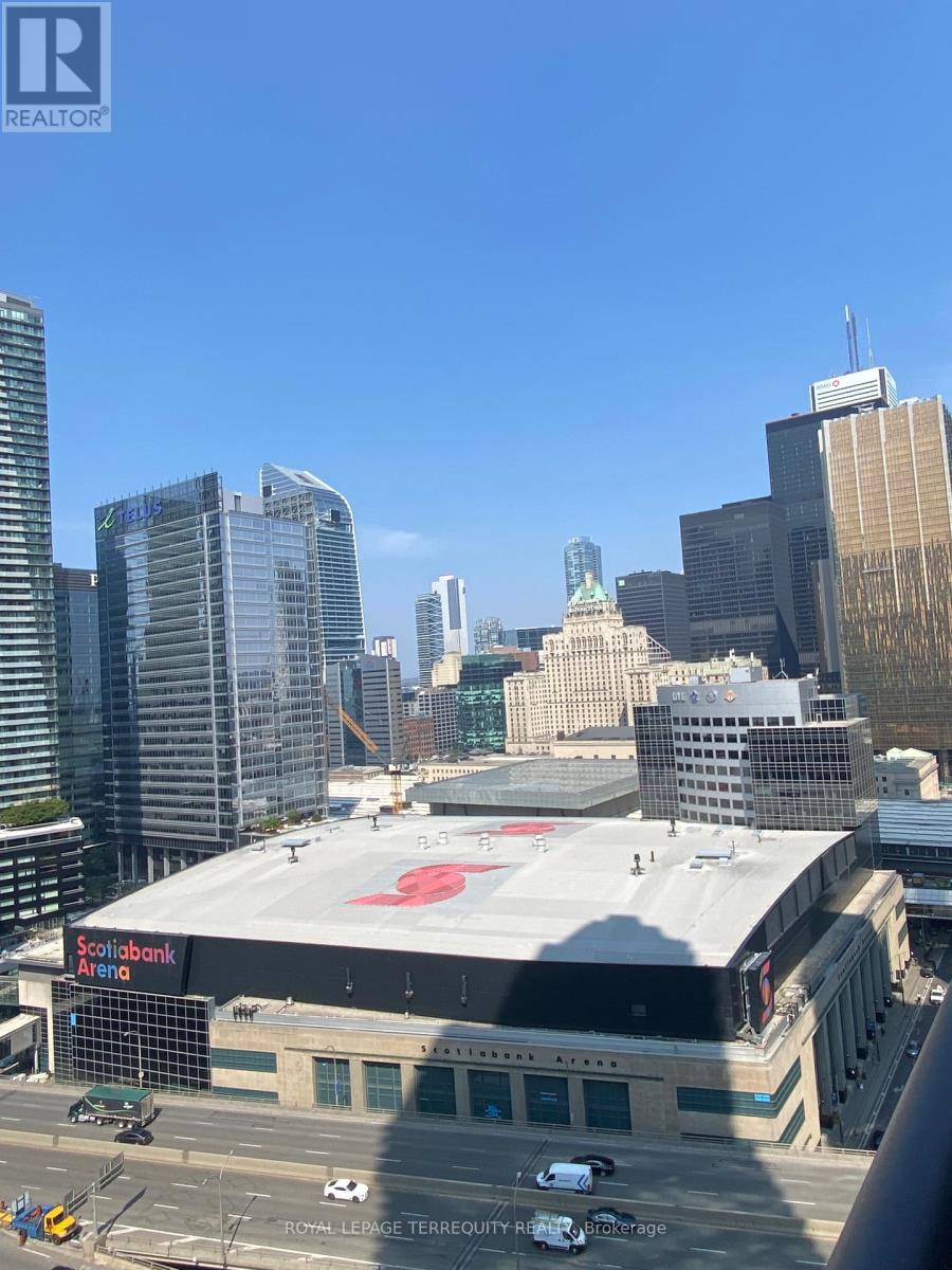 2313 - 33 Bay Street, Toronto, Ontario  M5J 2Z3 - Photo 15 - C12124445
