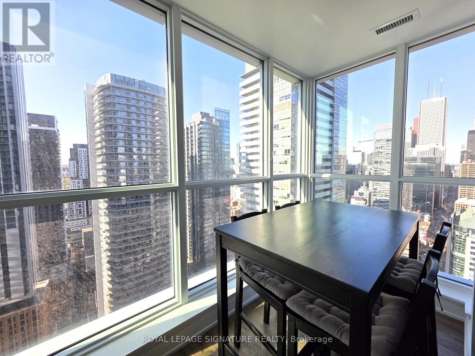 3507 - 327 King Street W, Toronto, Ontario  M5V 0W7 - Photo 7 - C12144392