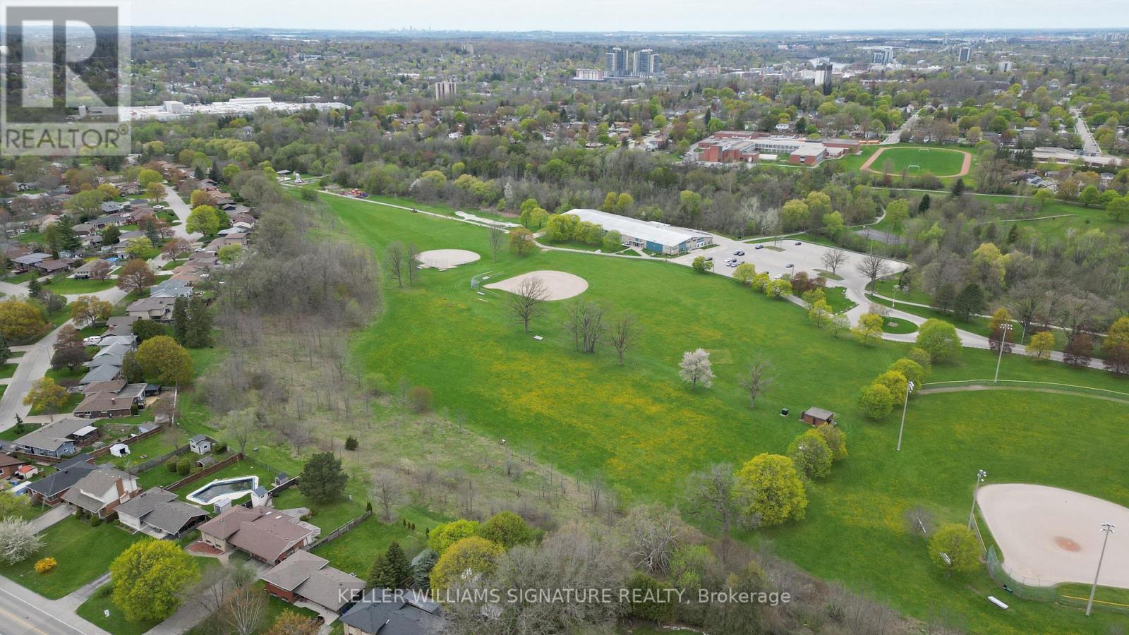 Property at 203 LANGLAW DRIVE image 4