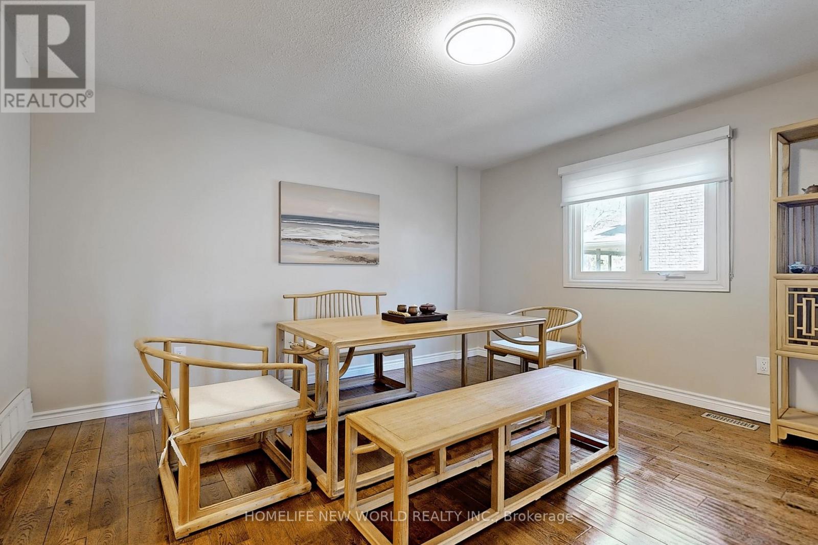 396 Dorchester Street, Newmarket, Ontario  L3Y 7Z3 - Photo 8 - N12146173