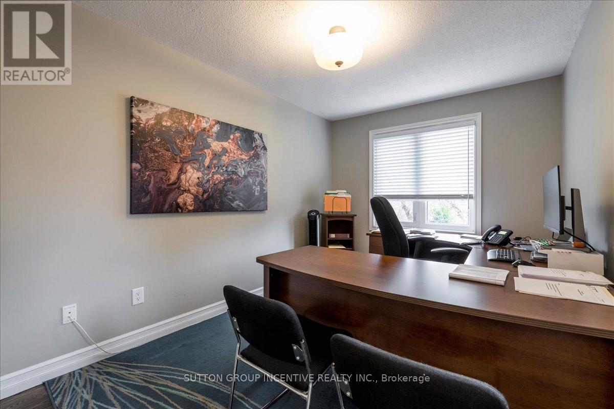 381-387 Mapleview Drive W, Barrie (Holly), Ontario  L4N 9G4 - Photo 17 - S12146182