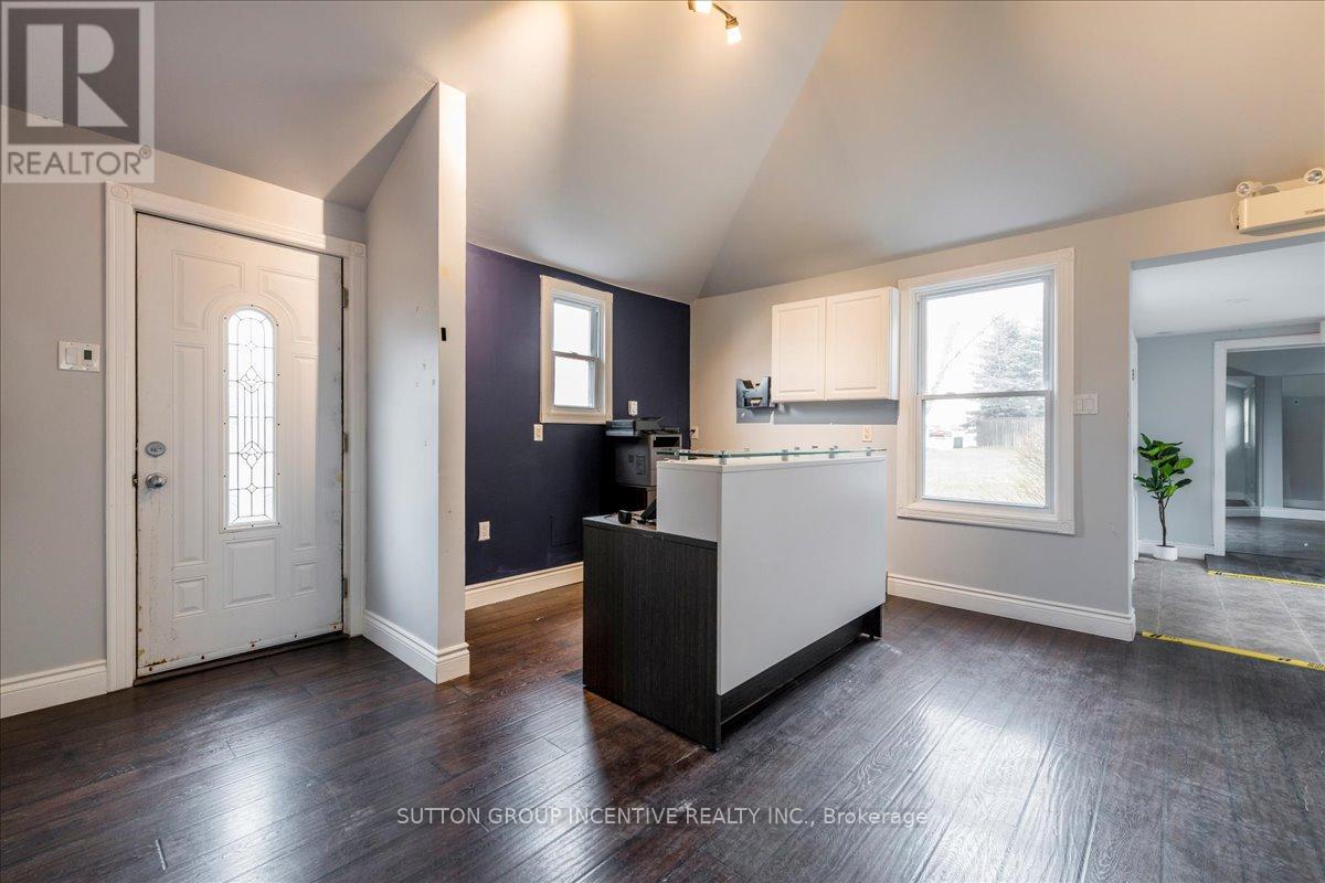 381-387 Mapleview Drive W, Barrie (Holly), Ontario  L4N 9G4 - Photo 37 - S12146182