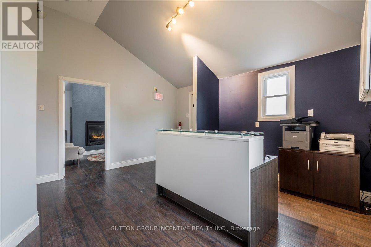 381-387 Mapleview Drive W, Barrie (Holly), Ontario  L4N 9G4 - Photo 38 - S12146182