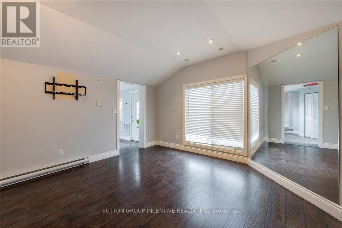 381-387 Mapleview Drive W, Barrie (Holly), Ontario  L4N 9G4 - Photo 44 - S12146182