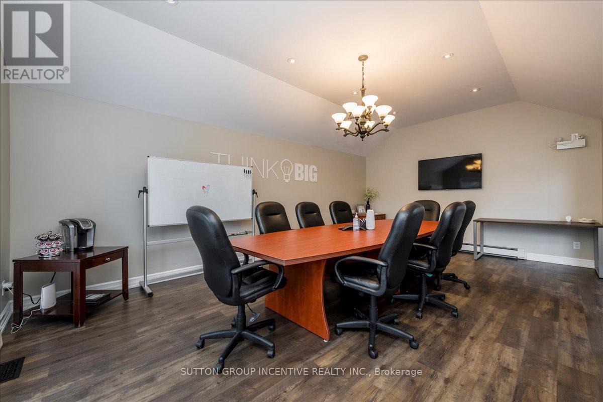381-387 Mapleview Drive W, Barrie (Holly), Ontario  L4N 9G4 - Photo 7 - S12146182