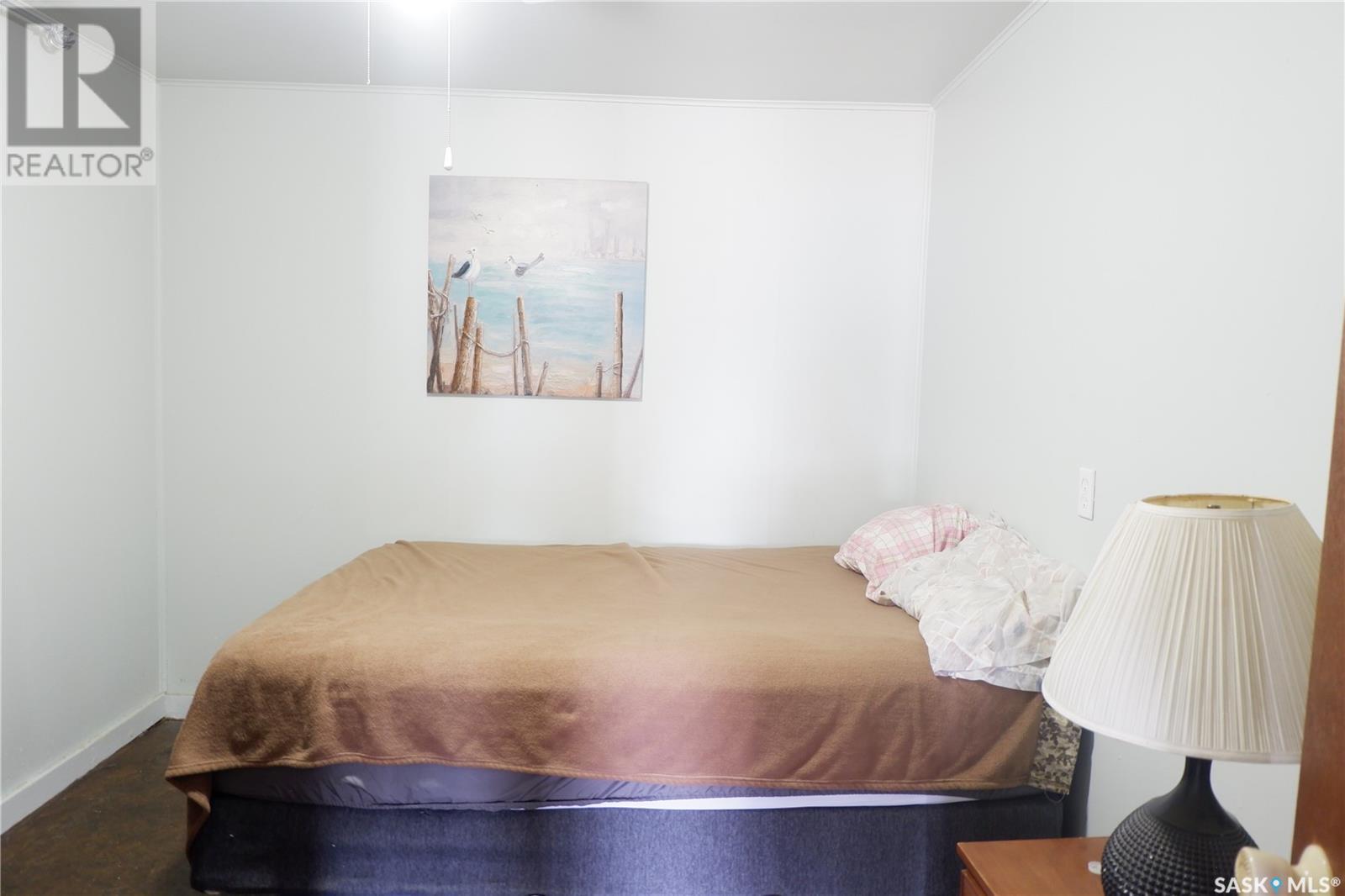 11 B Avenue, Willow Bunch, Saskatchewan  S0H 4K0 - Photo 15 - SK005663