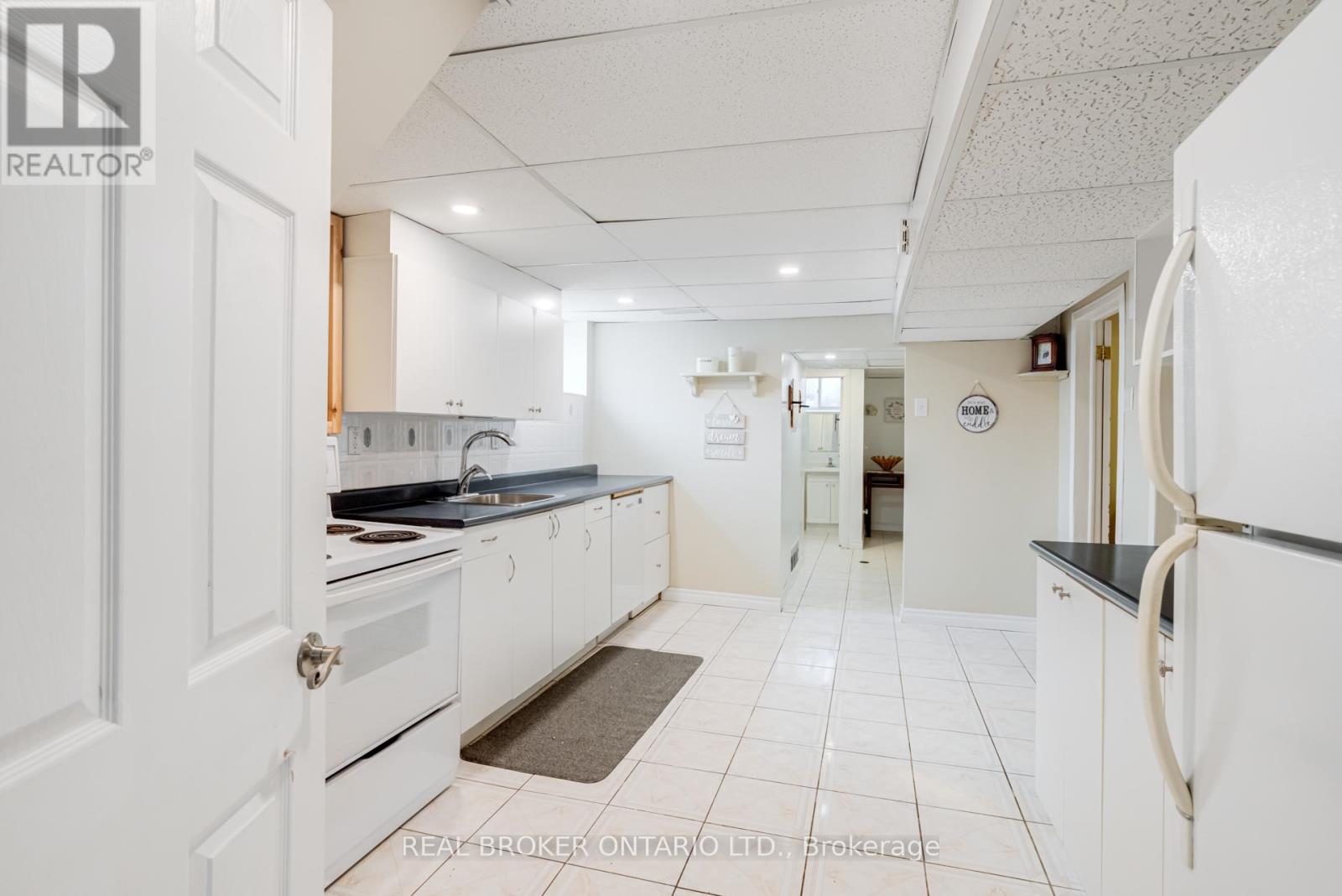50 Epsom Downs Drive, Brampton (Southgate), Ontario  L6T 1Y8 - Photo 16 - W12146167