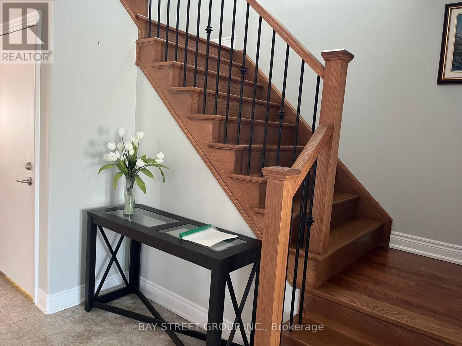 7850 Pender Street, Niagara Falls, Ontario  L2G 3J7 - Photo 7 - X12146177