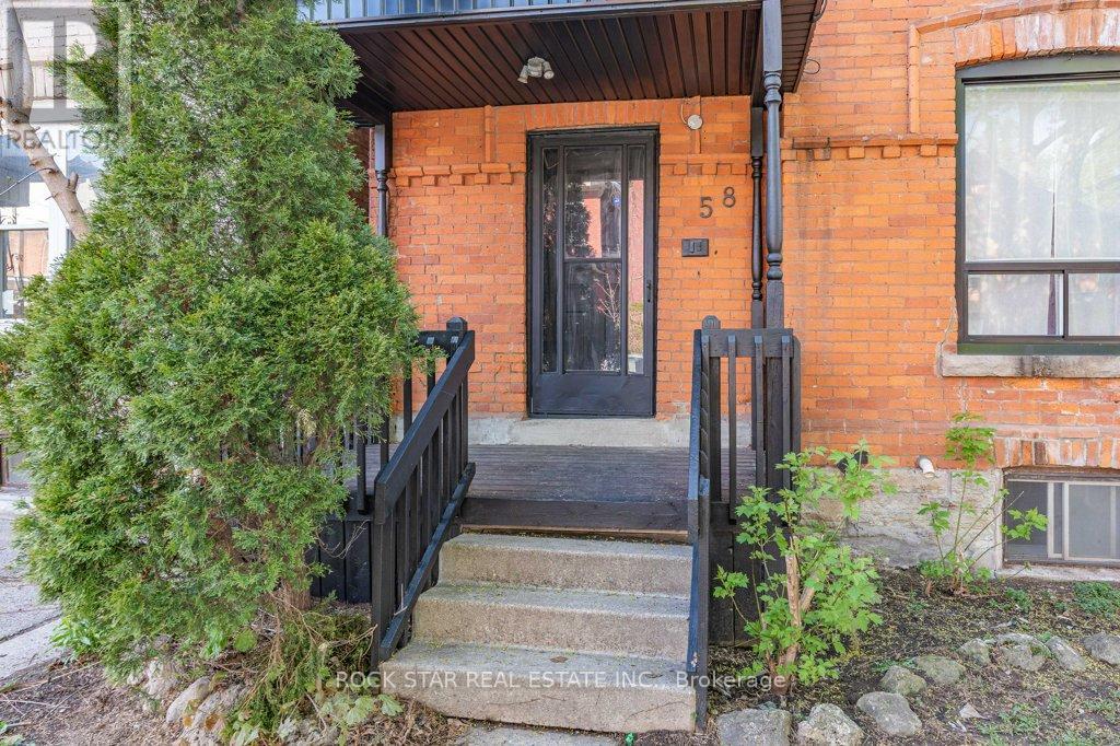 58 Erie Avenue, Hamilton (Stinson), Ontario  L8N 2W6 - Photo 3 - X12146181