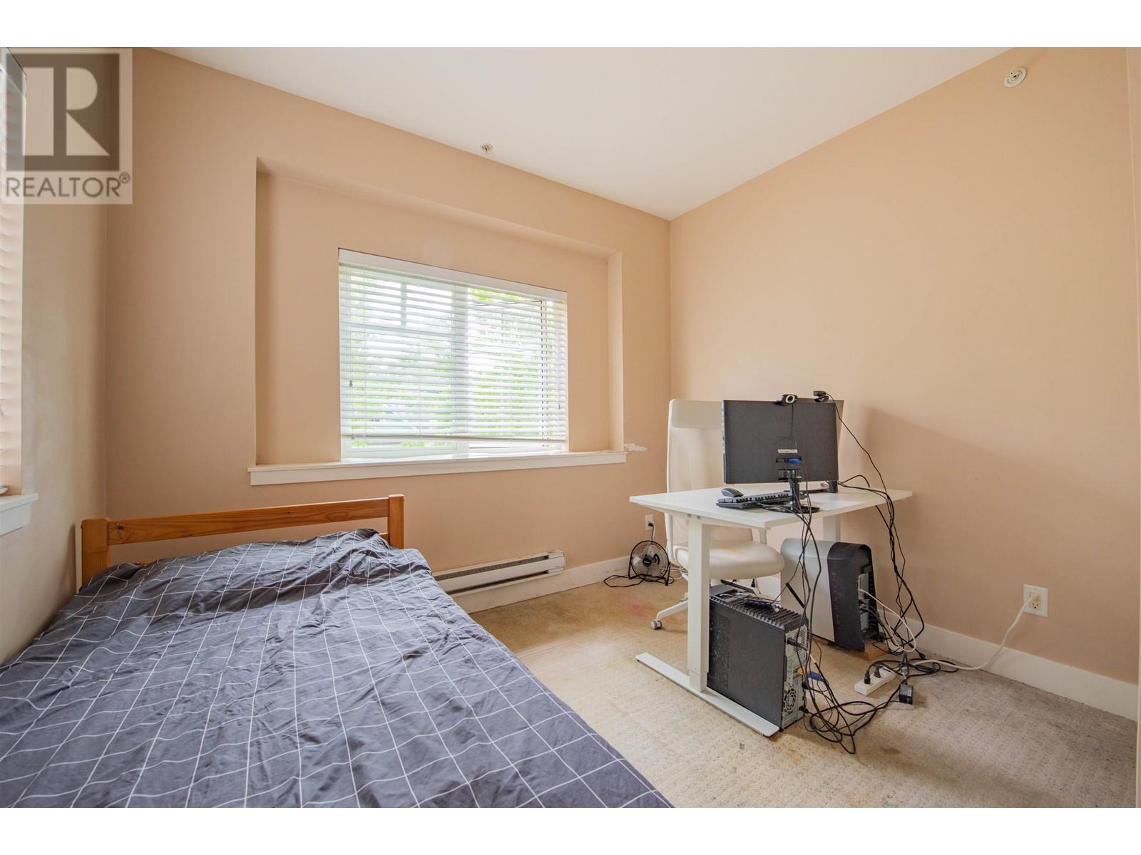 Property at 207 2263 TRIUMPH STREET image 3
