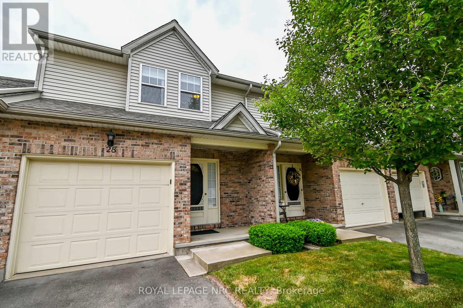 28 - 5070 Drummond Road, Niagara Falls (Cherrywood), Ontario  L2E 6E4 - Photo 8 - X12146184