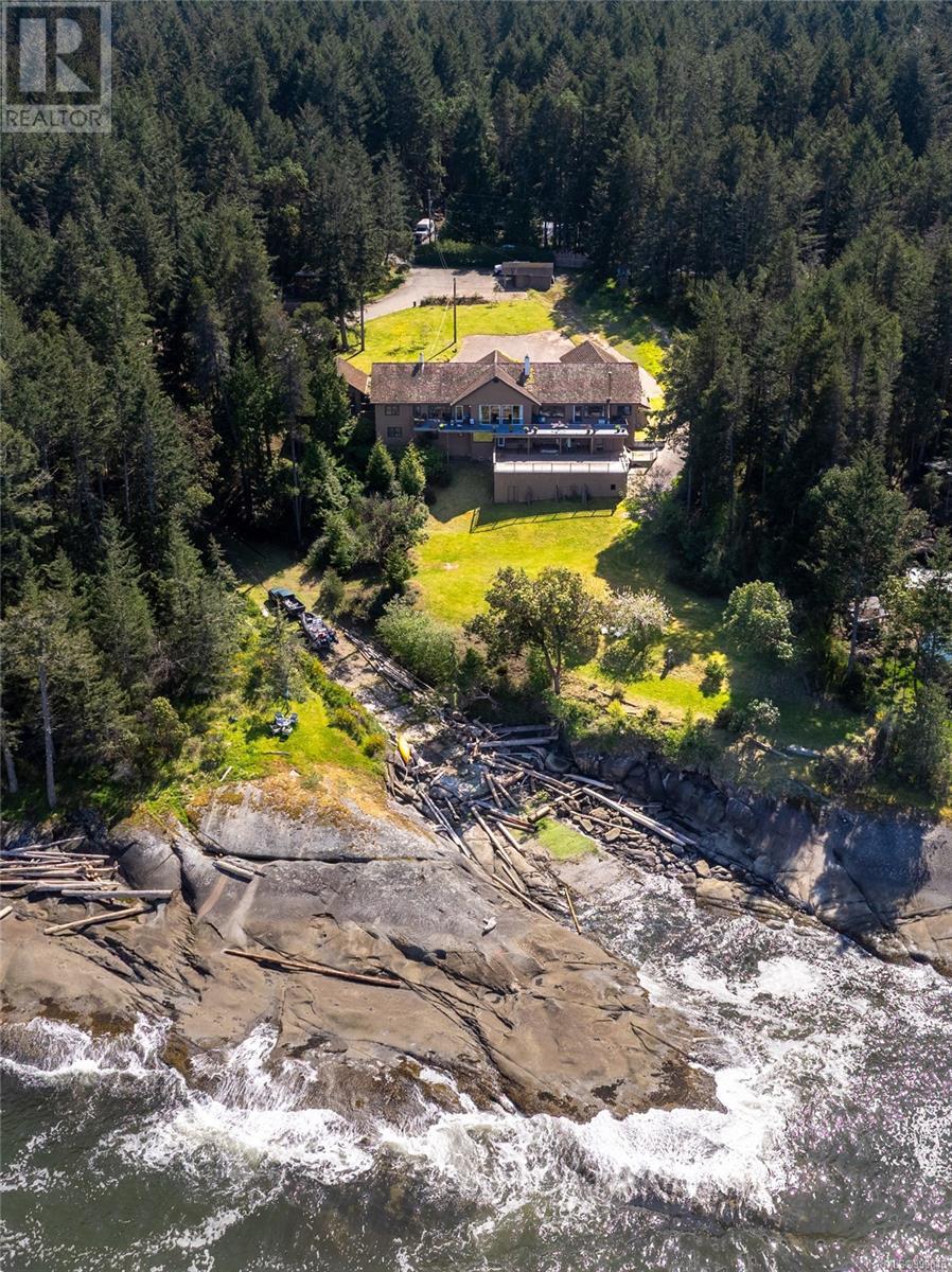 474 Sticks Allison Rd, Galiano Island, British Columbia  V0N 1P0 - Photo 39 - 999843