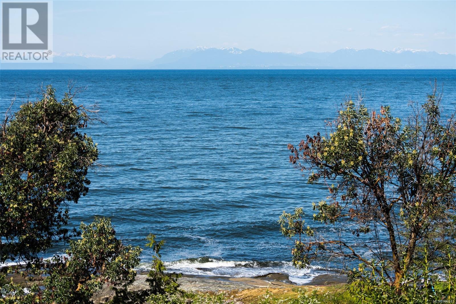 474 Sticks Allison Rd, Galiano Island, British Columbia  V0N 1P0 - Photo 55 - 999843