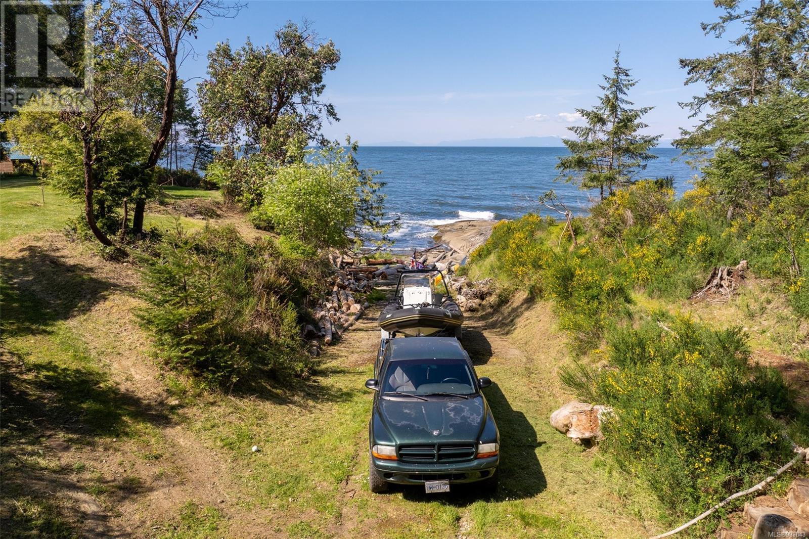 474 Sticks Allison Rd, Galiano Island, British Columbia  V0N 1P0 - Photo 80 - 999843