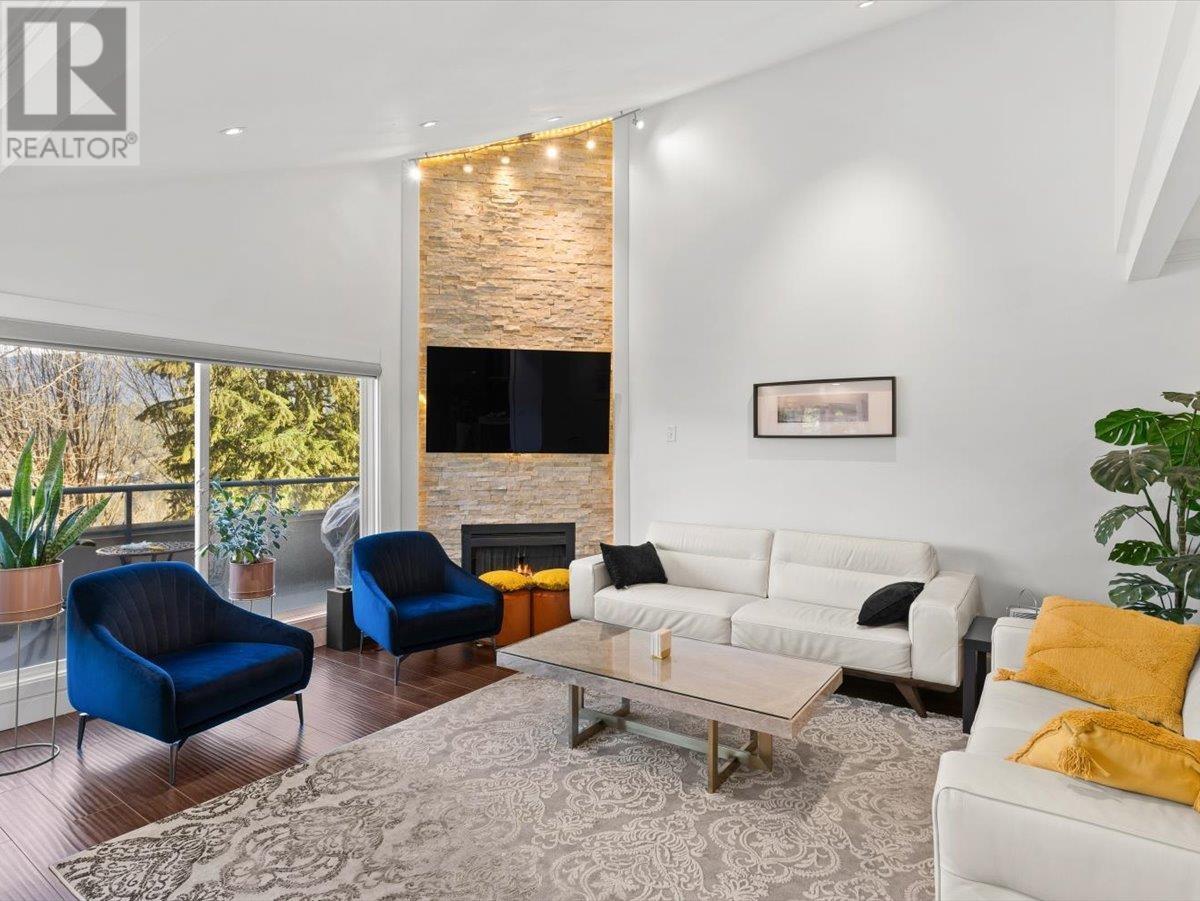 Property at 62 SHORELINE CIRCLE image 1