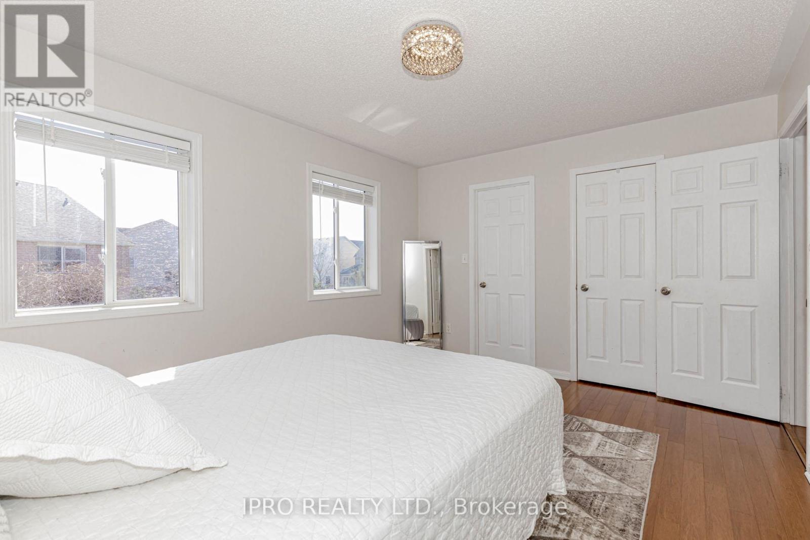 900 Mcneil Drive, Milton, Ontario  L9T 6M4 - Photo 26 - W12102675
