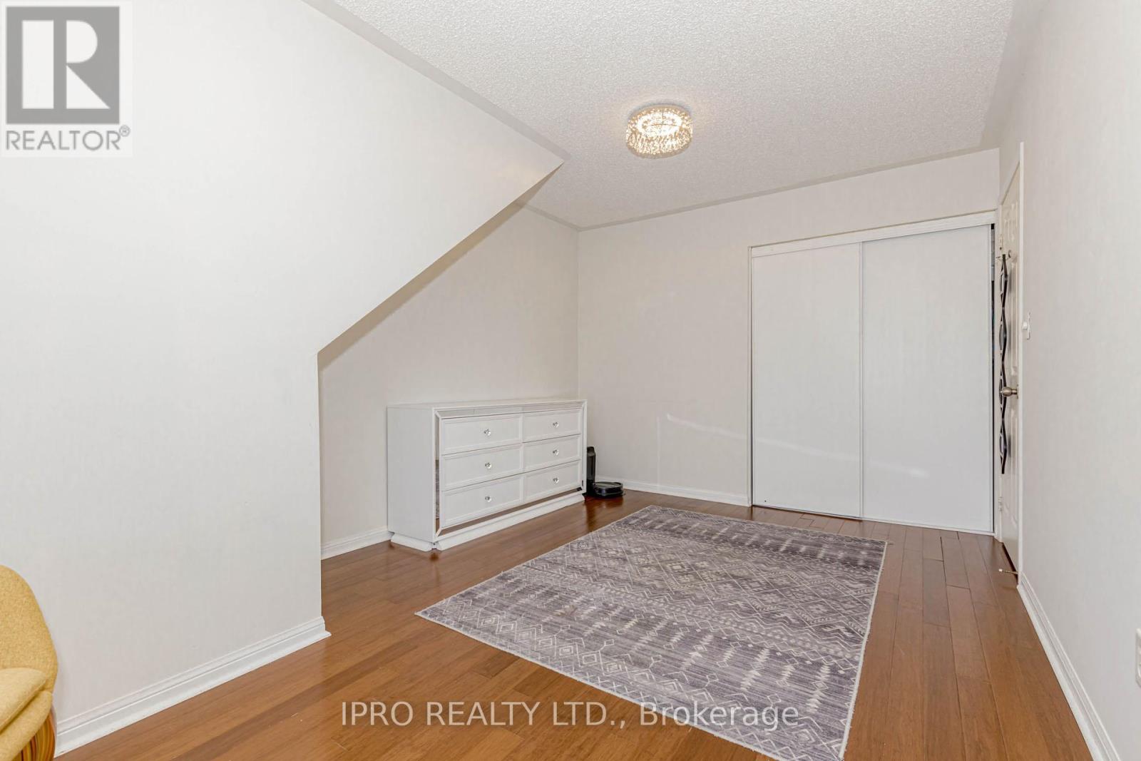 900 Mcneil Drive, Milton, Ontario  L9T 6M4 - Photo 37 - W12102675