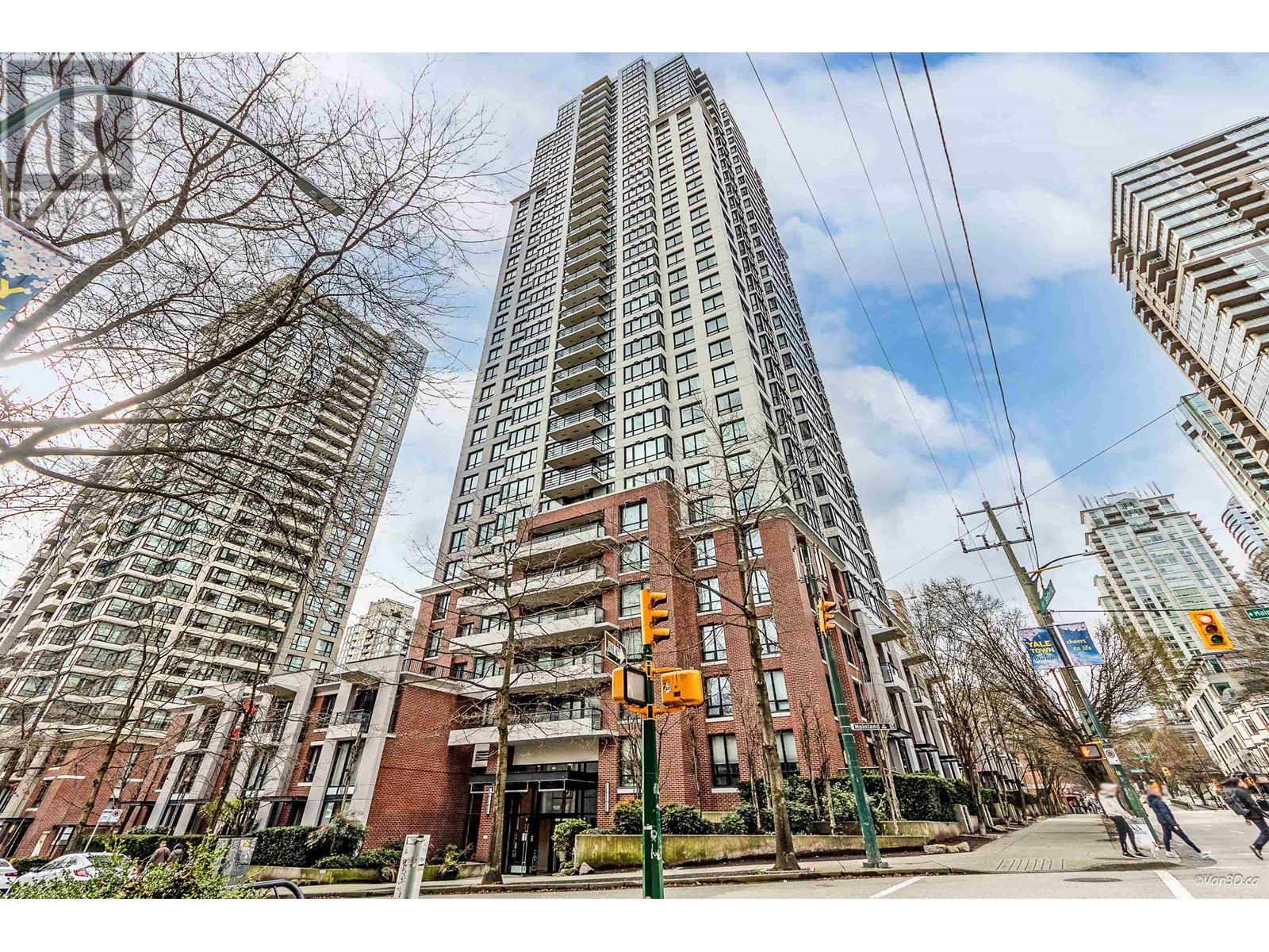 3205 909 MAINLAND STREET, vancouver, British Columbia