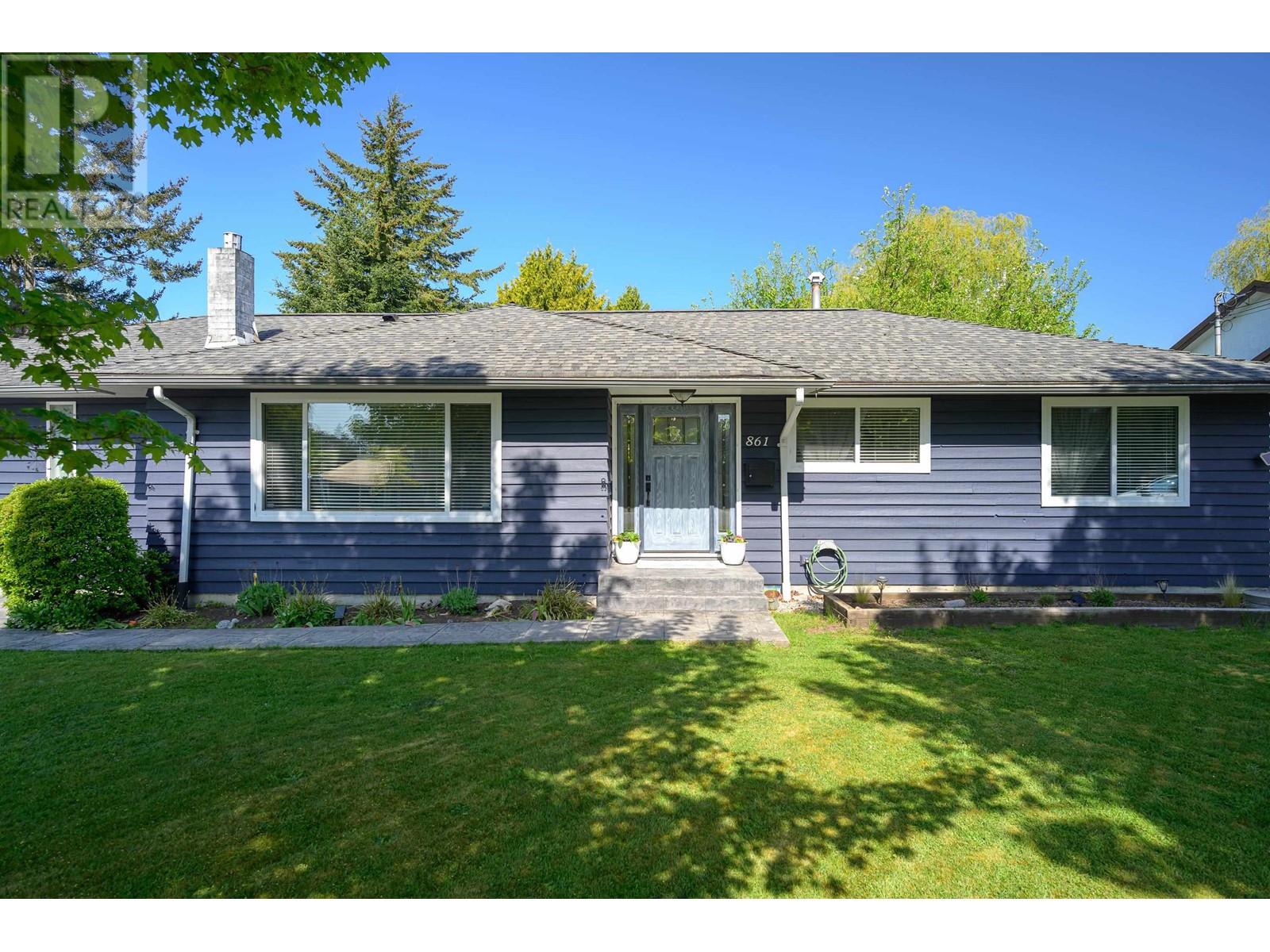 Property at 861 53A STREET image 3