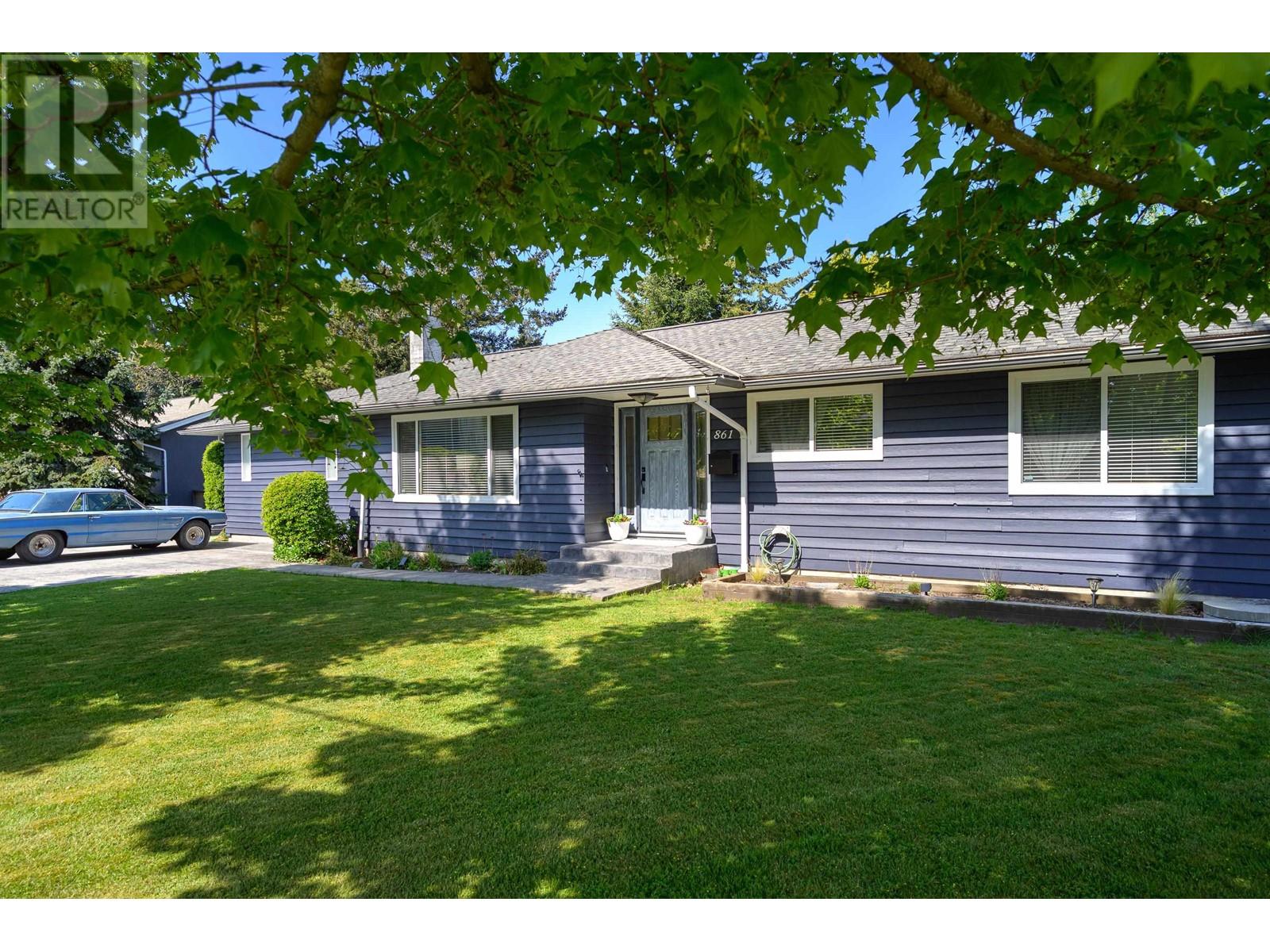 Property at 861 53A STREET image 5