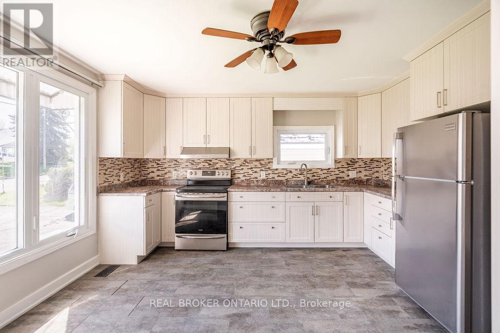 1278 St Jean Street, Ottawa, Ontario  K1C 1N6 - Photo 6 - X12146194