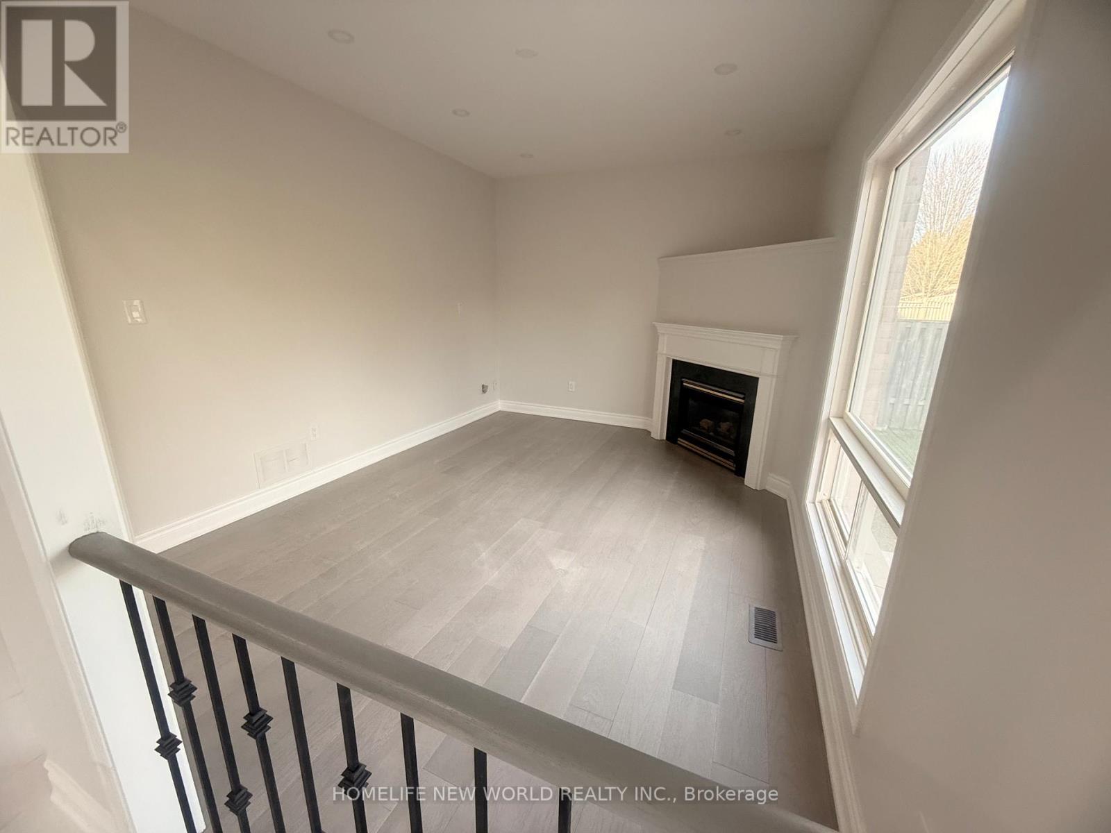 43 Houndsbrook Crescent E, Markham, Ontario  L3P 7X9 - Photo 17 - N12121021